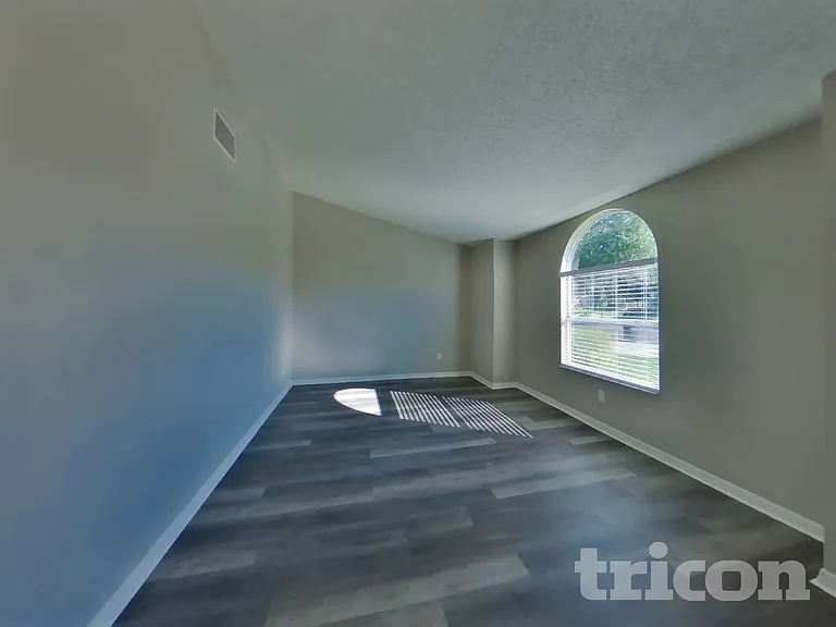 873 Silversmith Cir — Photo 14
