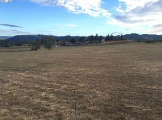 0 Lookingglass Rd, Winston, OR 97496