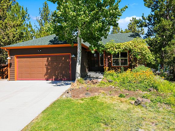 3rd image of 150 SE Windance Ct