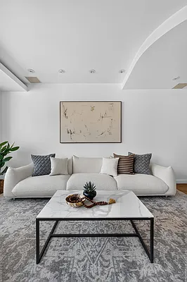 Living room, photo 5