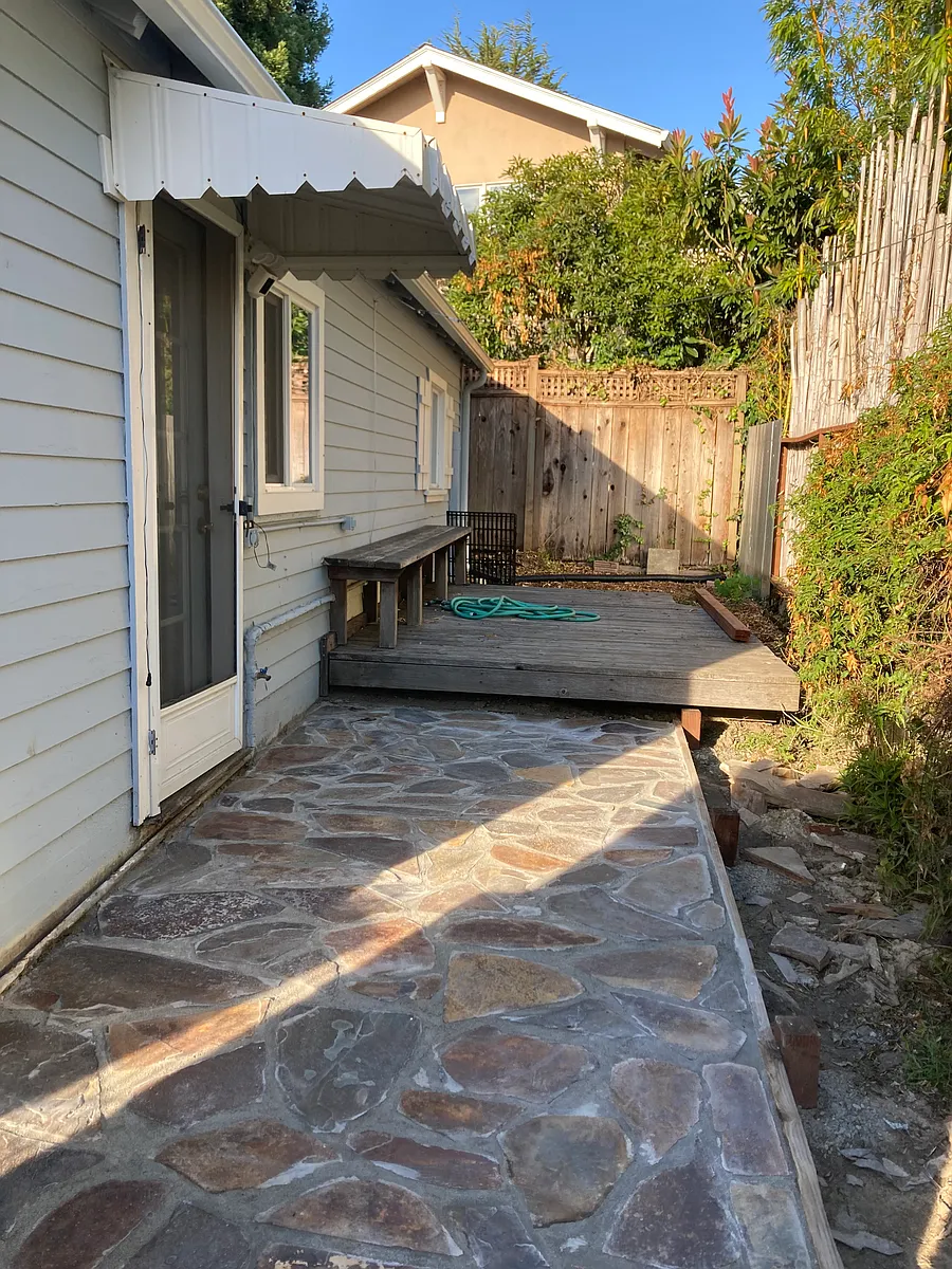 Building Photo - Sandbrook Ln