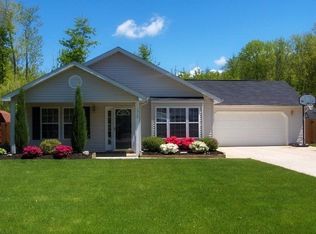 1519 Bennett Rd, Madison, OH 44057