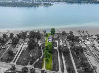 6533 River Rd, Marine City, MI 48039