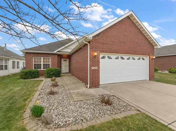 7515 103rd Ave, Winfield, IN 46307