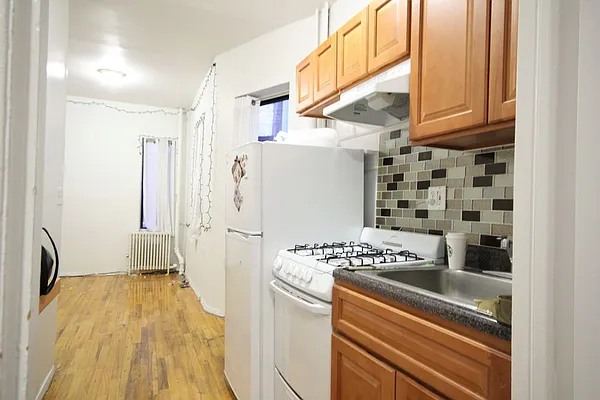 Rented by Dynamik Realty | media 23