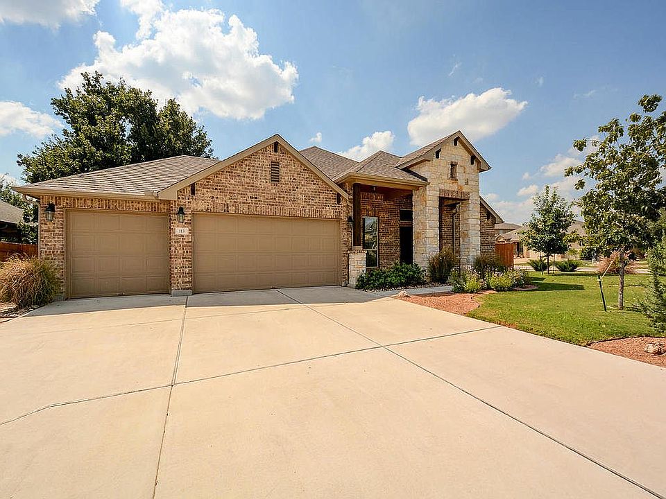 1st image of 113 Adorno Ln