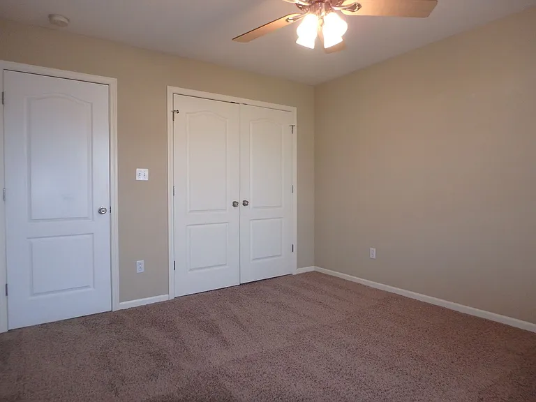 407 Golden Eagle Dr — Photo 21