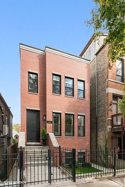 1st image of 2123 N Winchester Ave