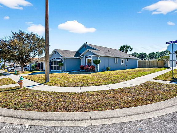 4th image of 1201 Creek Side Cir