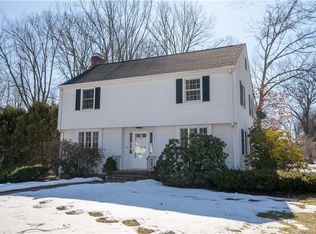 89 Brewster Rd, West Hartford, CT 06117