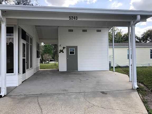 3rd image of 5243 Oxford Ct