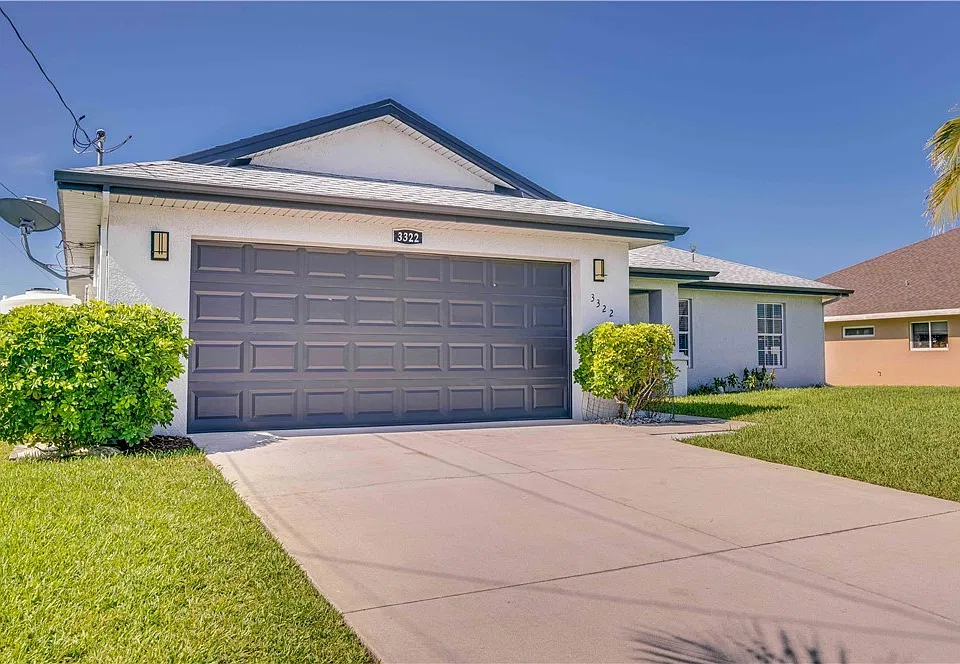 3322 NW 5th Ter