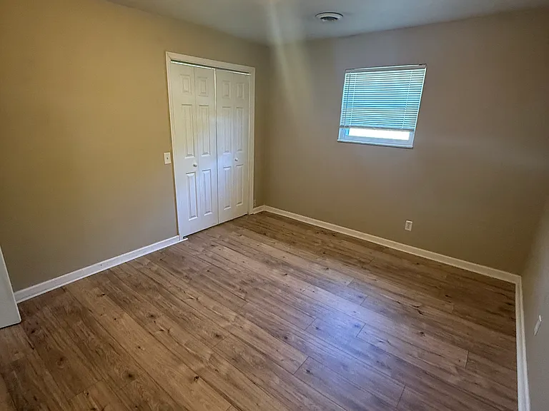 140 Main Ave #12 — Photo 6