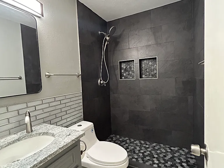 119 Foster Dr #A — Photo 5