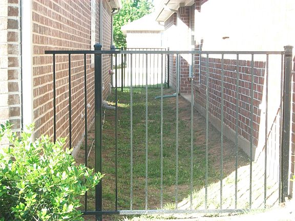 Small fenced in side yard