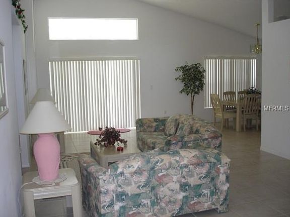 4th image of 2056 Hemingway Ave
