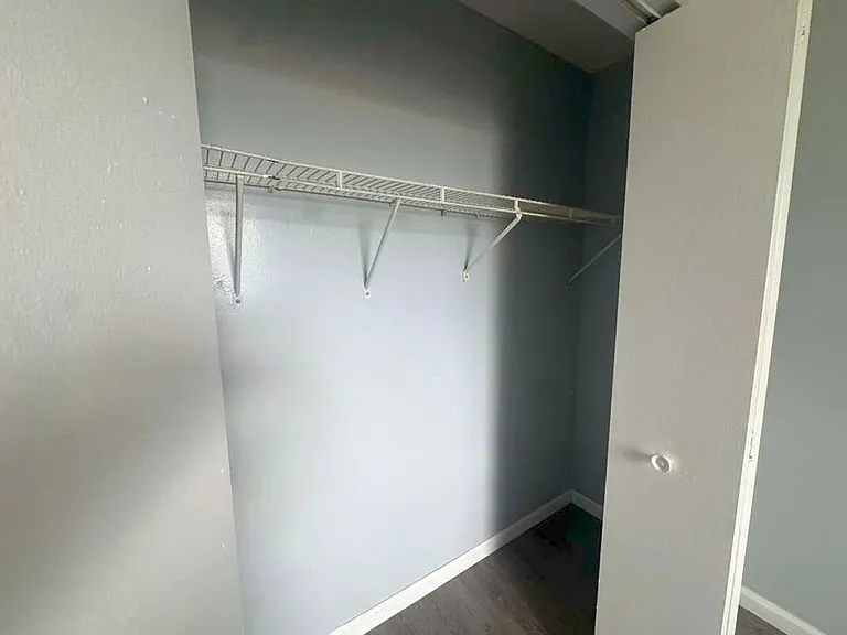 258 Fairmont Ave — Photo 16