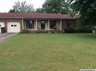201 Springer Blvd, Athens, AL 35611
