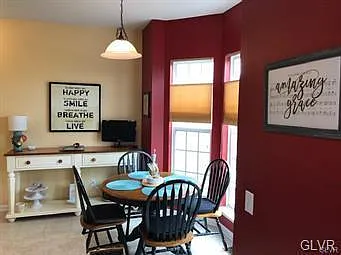 Breakfast Nook