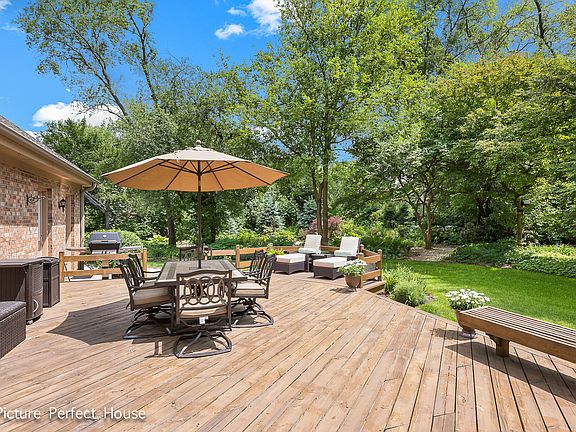 4th image of 2237 Hidden Creek Ct