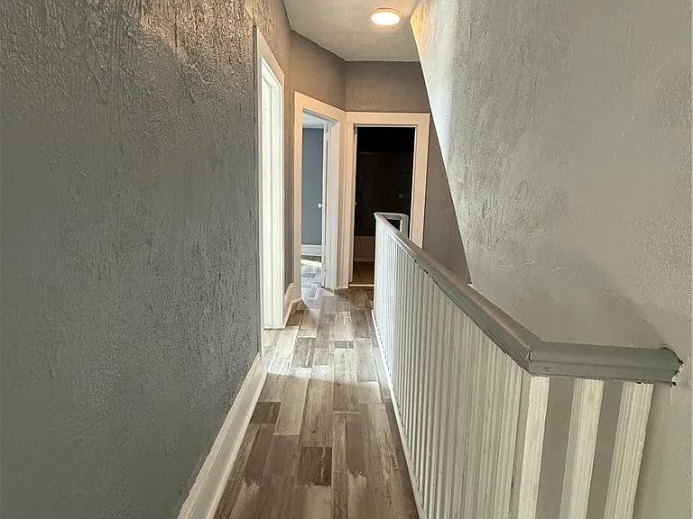 247 Princeton Ave — Photo 15