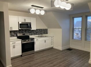 638 1/2 7th St, Columbus, IN 47201
