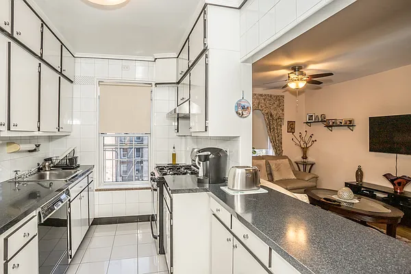 Sold by Queens Real Estate Team | media 21