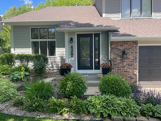 15576 Canyon Rdg — Photo 2