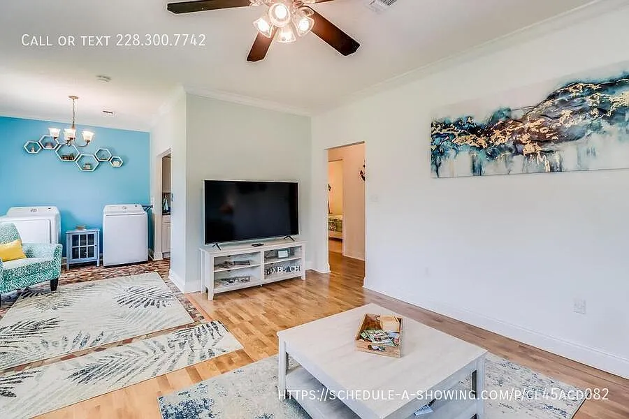 5 bed, 2358 sqft, $2,950 — Photo 3