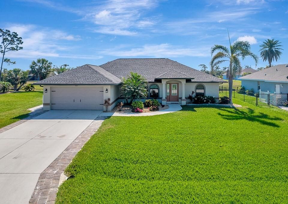 1st image of 989 Rotonda Cir