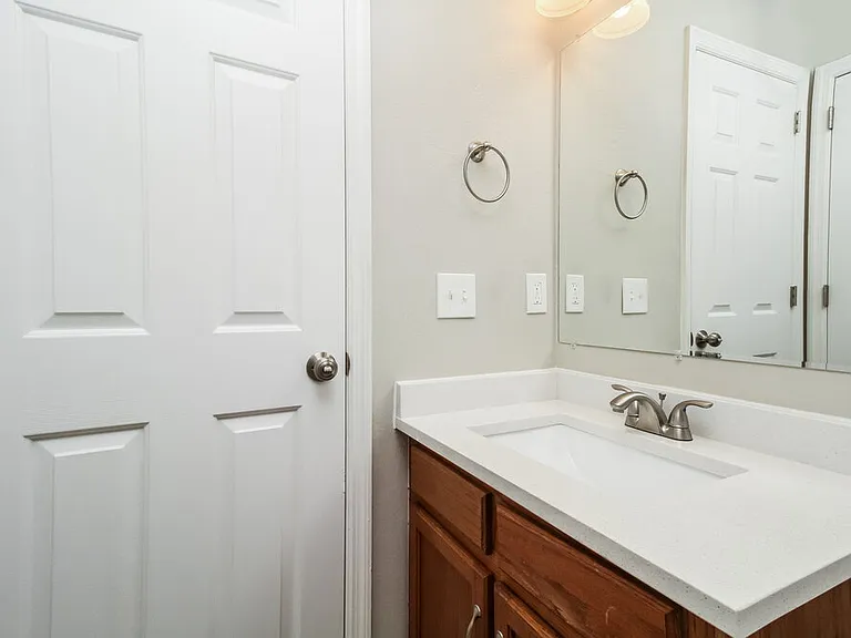 3705 Nate Cv — Photo 14
