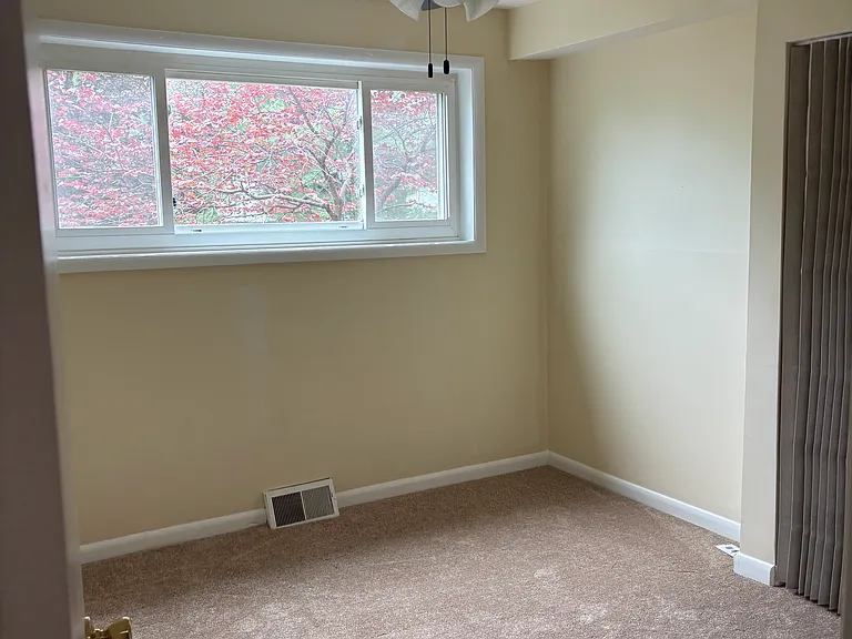 505 Epsom Rd #TA — Photo 8