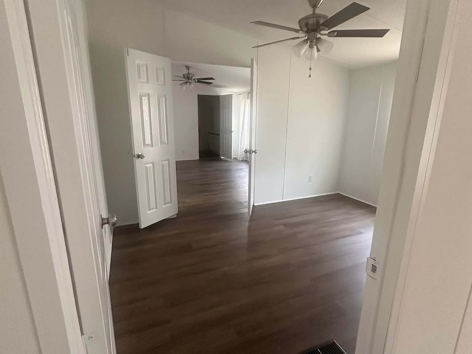 80 Edgewood Ter — Photo 2