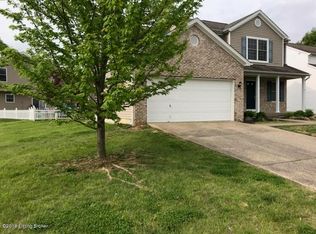 5104 Oldshire Rd, Louisville, KY 40229