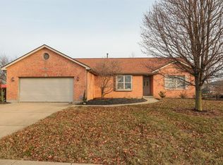 3850 Hickoryview Dr, Hamilton, OH 45011