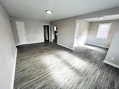 3 bed, 1.0 bath, 1212 sqft, $1,850 — Photo 2