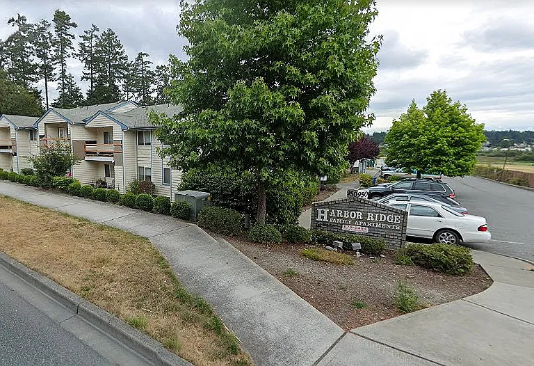 950 N Oak Harbor St #950 — Photo 6