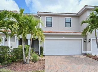 15255 Summit Place Cir, Naples, FL 34119