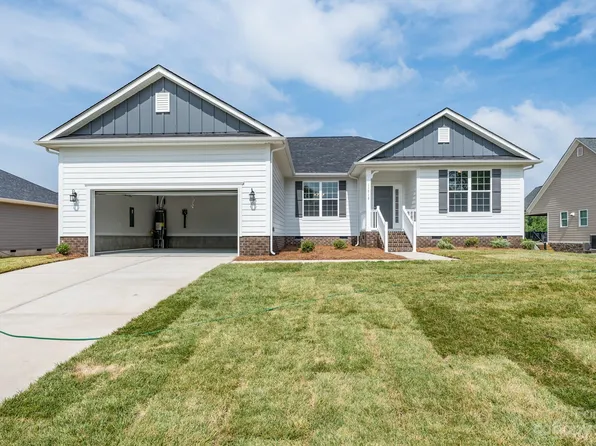 11712 Glenwood Dr #37, Locust, NC 28097