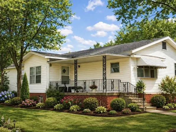 302 Jim Bowie Dr, Smyrna, TN 37167