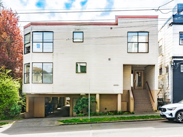 Bradley, 3053 NW 65th St #204, Seattle, WA 98117