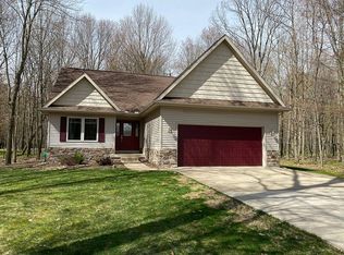 8898 Longview Dr, Stanwood, MI