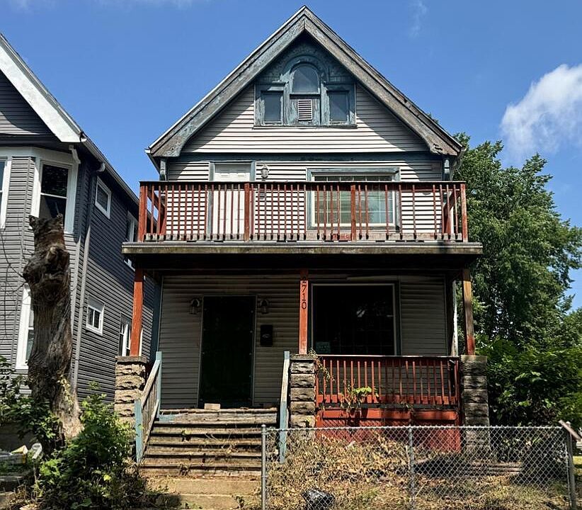 1st image of 2710 W Garfield AVENUE W W #2710-A