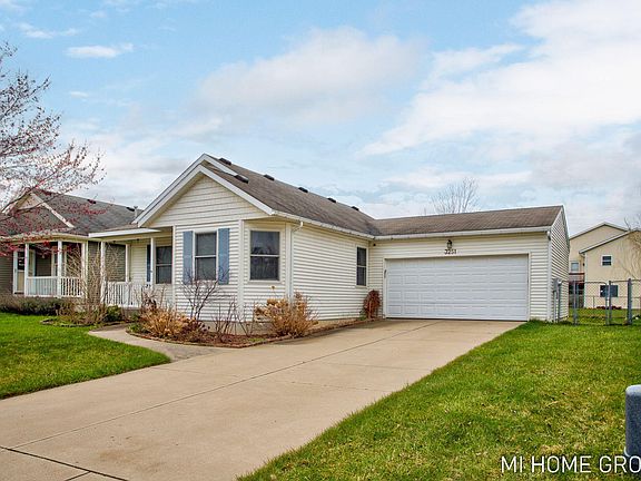 3rd image of 3251 Renwick Ct