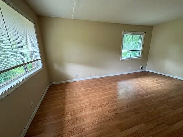 4994 Velva Ct — Photo 4