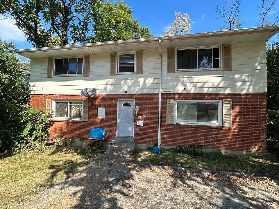 128 Clinton Springs Ave #T-2