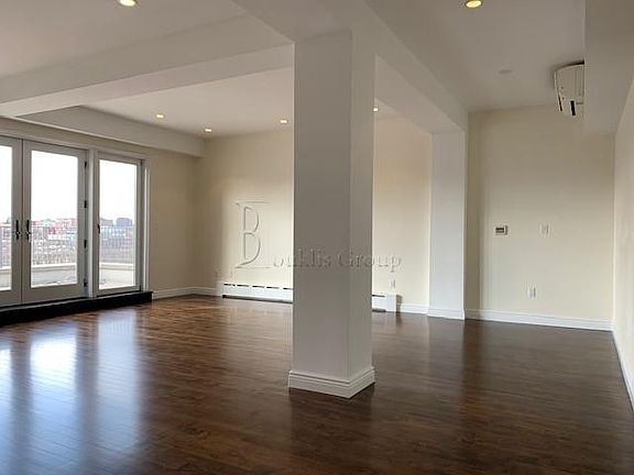 4th image of 30-11 21st St #7B