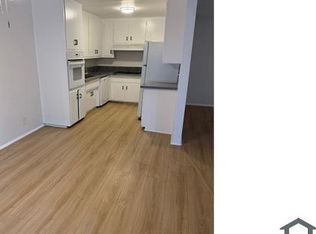 5000 Coldwater Canyon Ave, Sherman Oaks, CA 91423