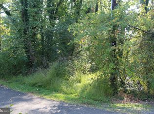 1994 Maple Ave, Jamison, PA 18929