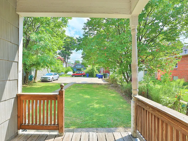 71 E Maynard Ave — Photo 14